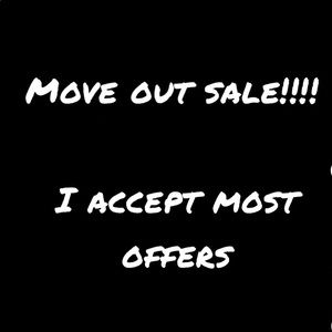 MAKE ME AN OFFER!!! 🌷🌷🌷